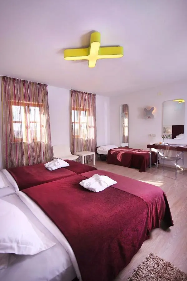 Velanera Hotel & Restaurant Šišan