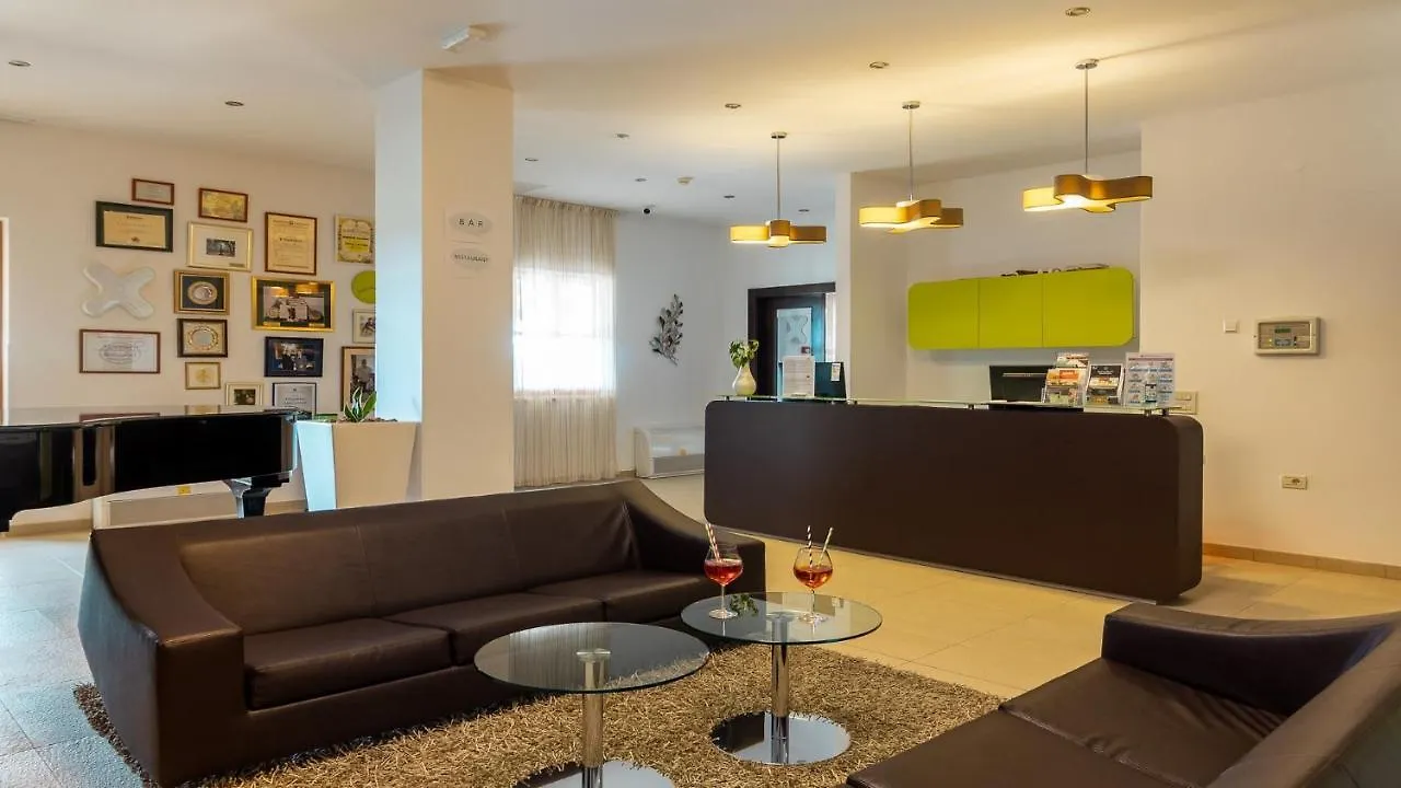 Velanera Hotel & Restaurant Šišan