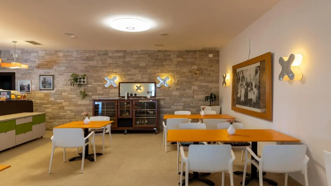 Velanera Hotel & Restaurant Croatia