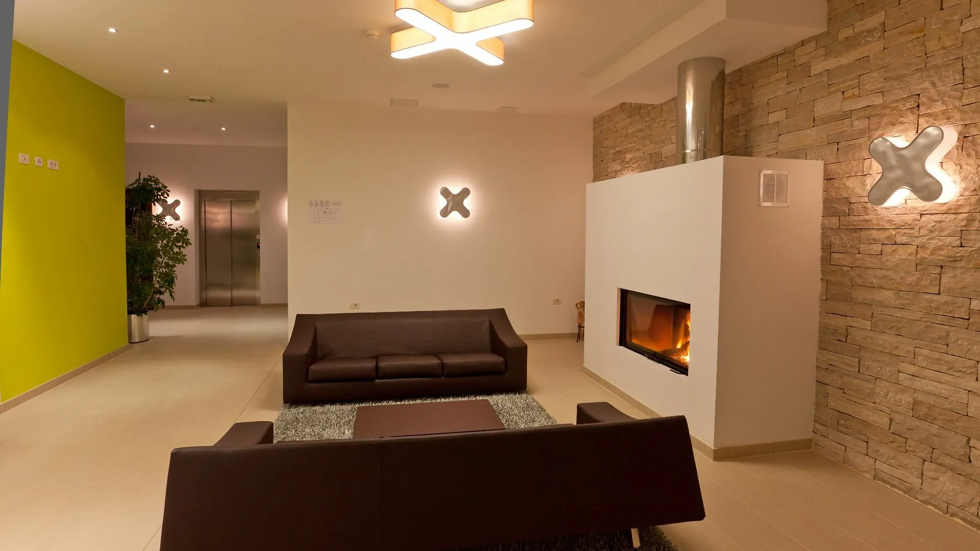 Velanera Hotel & Restaurant